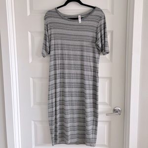LuLaRoe Julia M Dress